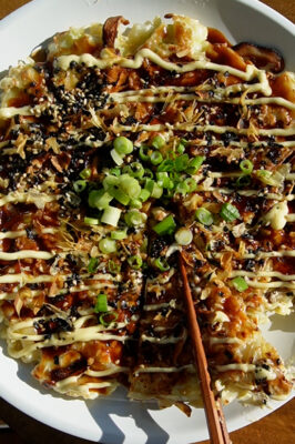 Okonomiyaki (Easy Japanese Cabbage Pancake)