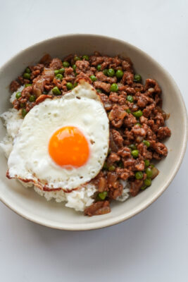 Cantonese-Style Minced Meat & Peas